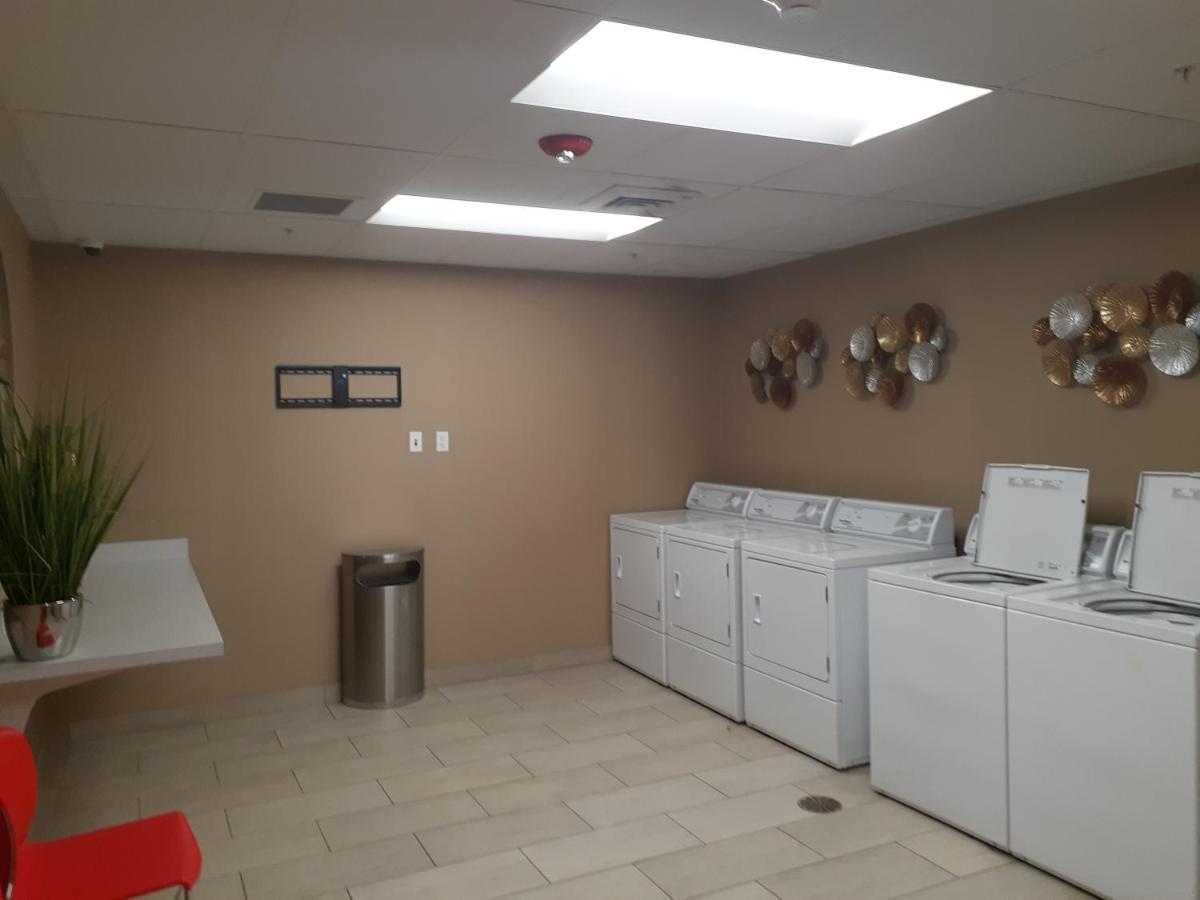 Simple Suites Boise Airport エクステリア 写真